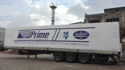 Печать логотипа на тенте фуры