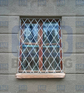 узкое сварное окно