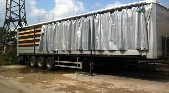 Тентовая штора на полуприцеп