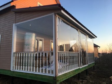 Защитные шторы из пвх