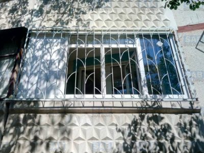 Решетки на окна распашные