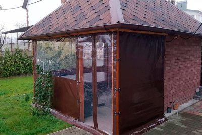 Комбинированные прозрачные шторы для беседки